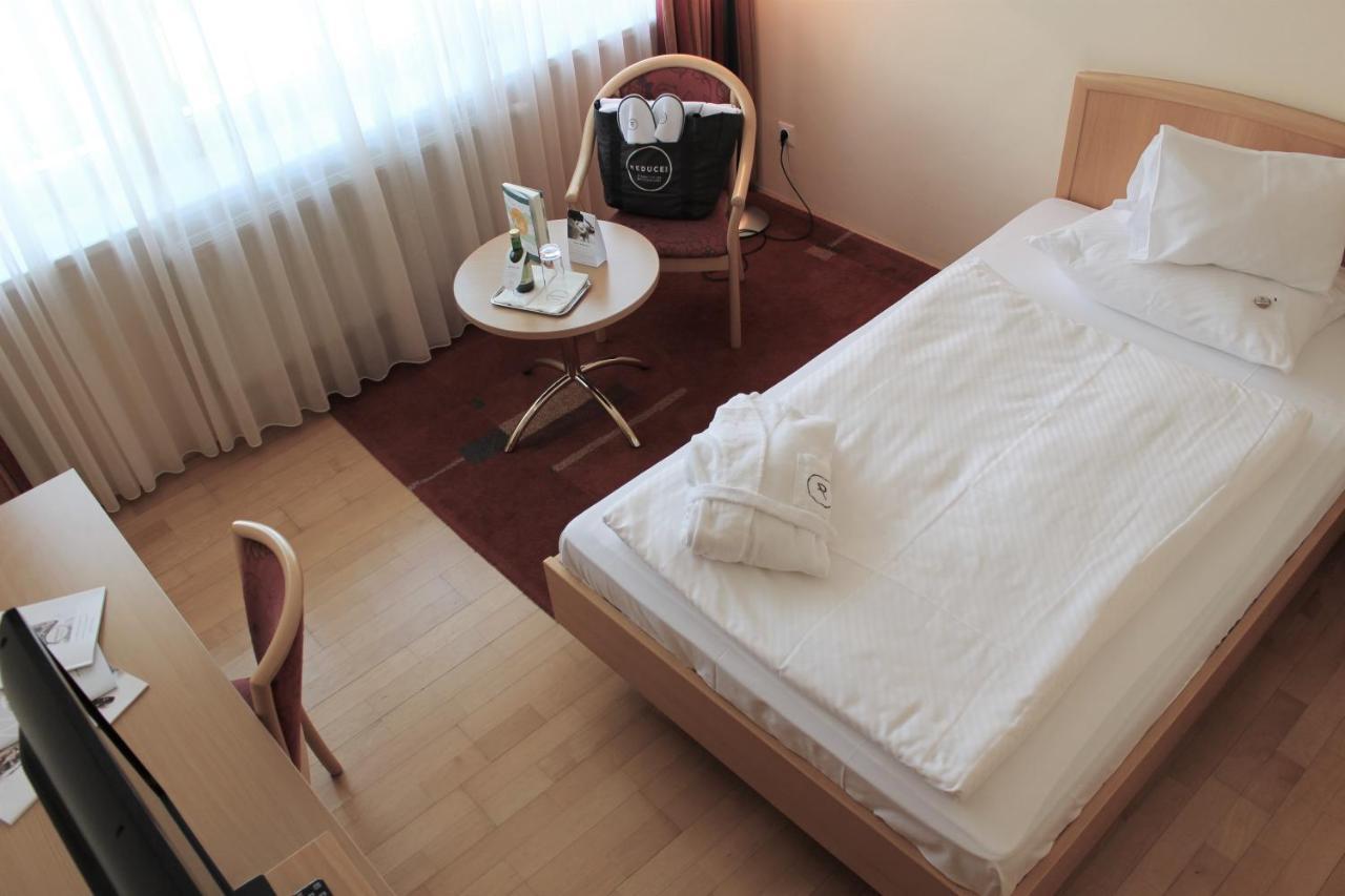 Reduce Hotel Vital Bad Tatzmannsdorf Ngoại thất bức ảnh